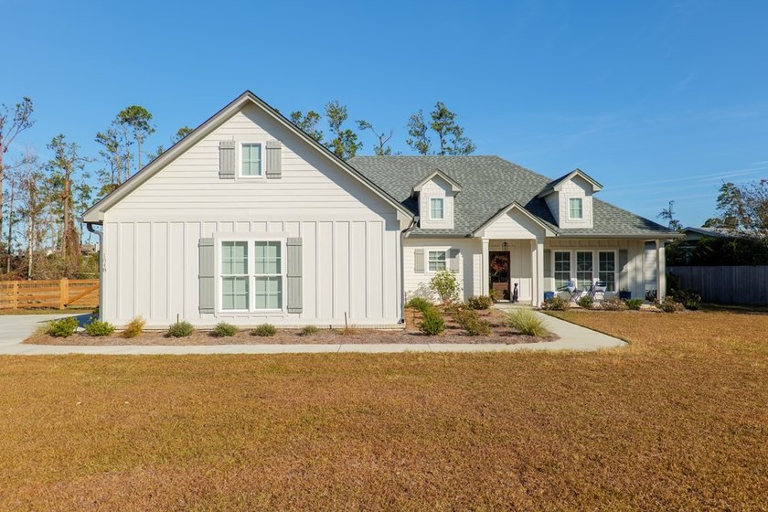 BEAUTIFUL PRACTICALLY NEW HOME (Built in 2023) on the CANAL with - photo 33