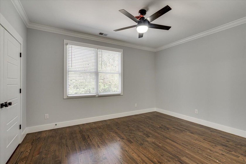 Modern Luxury Near Coolidge Park | Built 2023 Located less than - photo 36