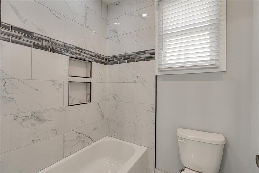 Modern Luxury Near Coolidge Park | Built 2023 Located less than - photo 38