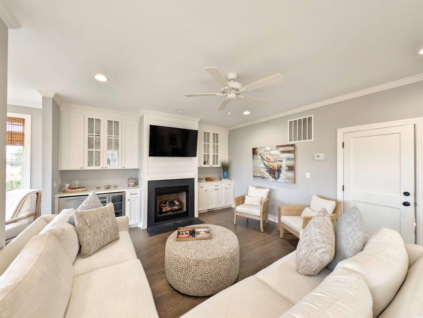 Discover coastal living at its finest at 10 Sea Oats Circle - photo 17