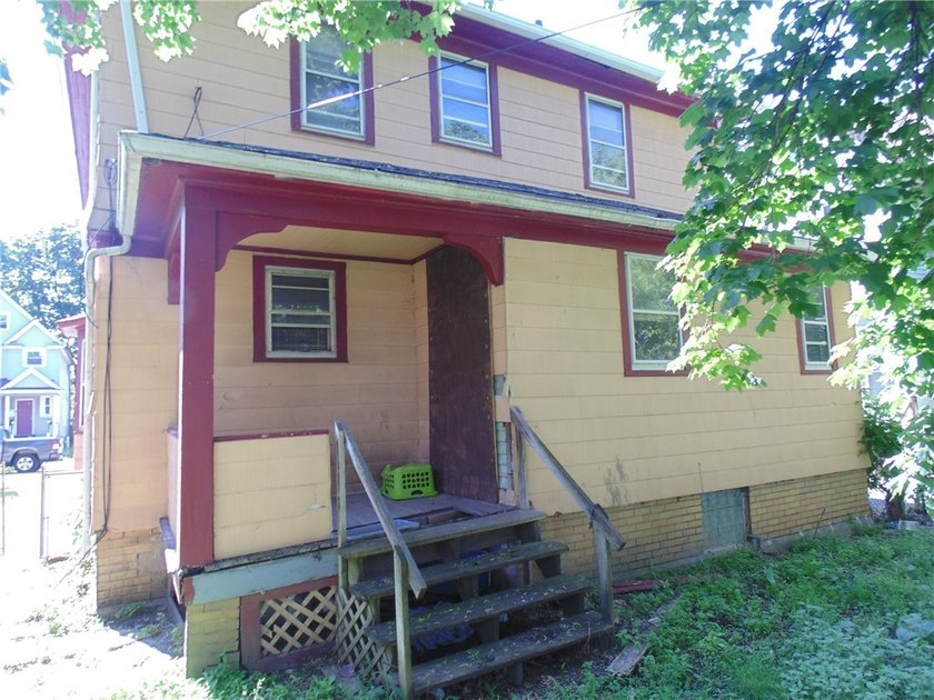This 4 Bedroom, 2 Bath Colonial was built in 1890. It is being - photo 5