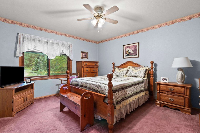 Townsend to this beautiful waterfront home on desirable Boot - photo 24