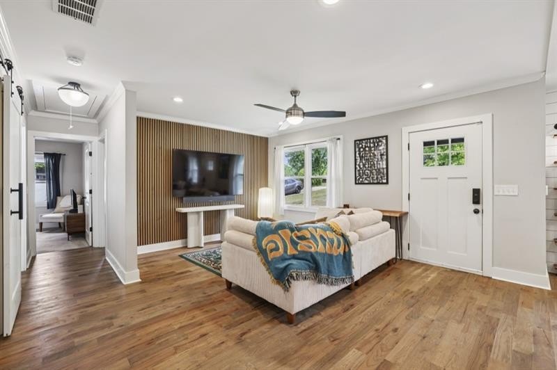 Welcome Home to this completely renovated, move-in ready, open - photo 5