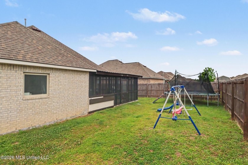 Pride of ownership shows in this move in ready home seller's - photo 26