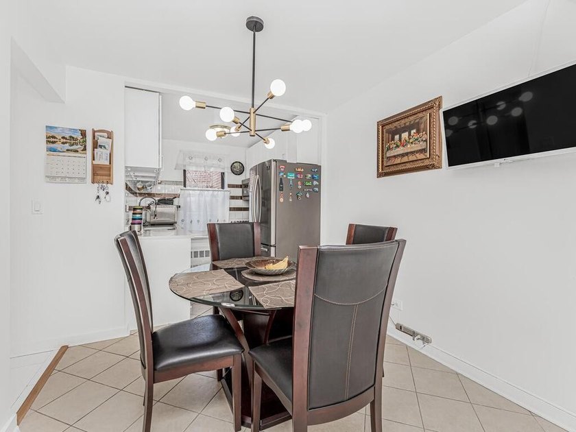 Welcome home to this beautifully updated one bedroom co-op - photo 5