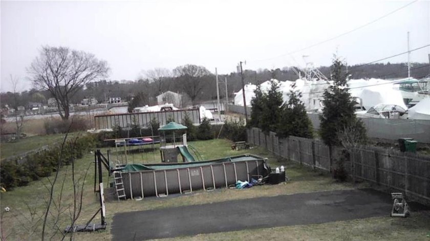 Here we have a 9600 sq ft lot in Oakland Beach Warwick. This lot - photo 14