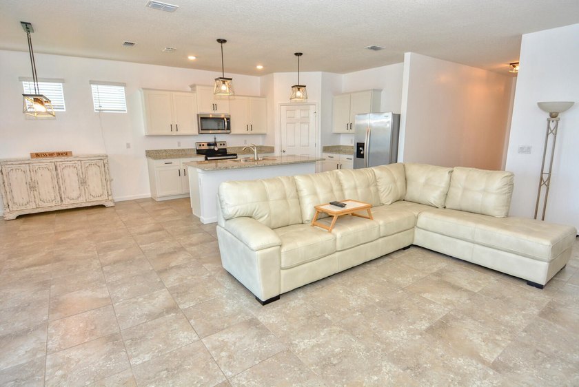 Welcome Home to this amazing eco-friendly / energy efficient - photo 13