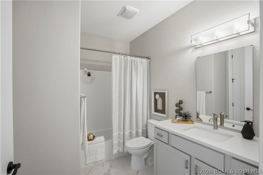 Welcome to effortless lake living in one of the Lake of the - photo 25