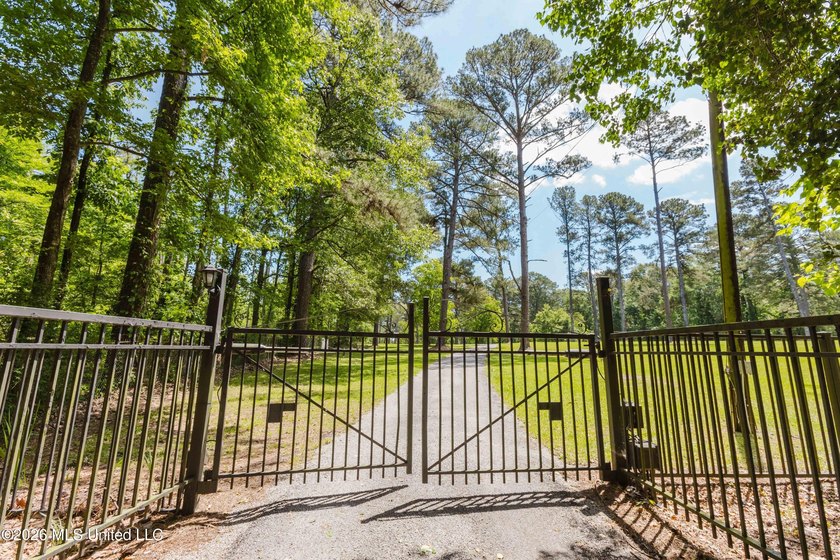PRICE IMPROVEMENT and SELLER NOW OFFERING $10,000 towards buyer - photo 43