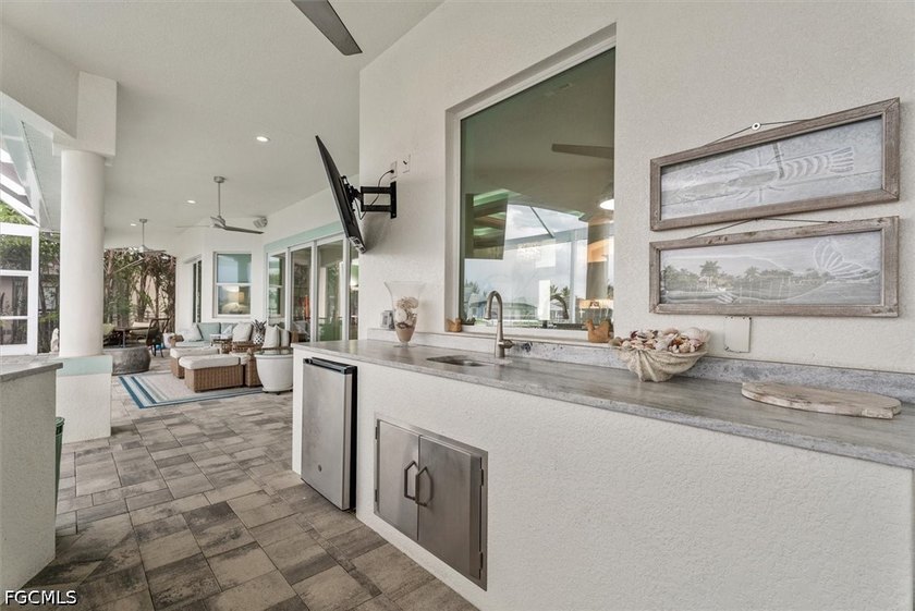 Gulf access, unobstructed lake views down the entire length of - photo 42
