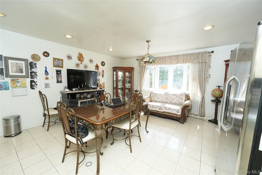 Welcome to a beautifully maintained home in the heart of - photo 9