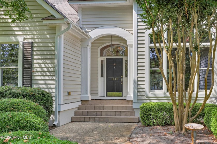 Charming traditional home on half-acre corner lot in the highly - photo 7