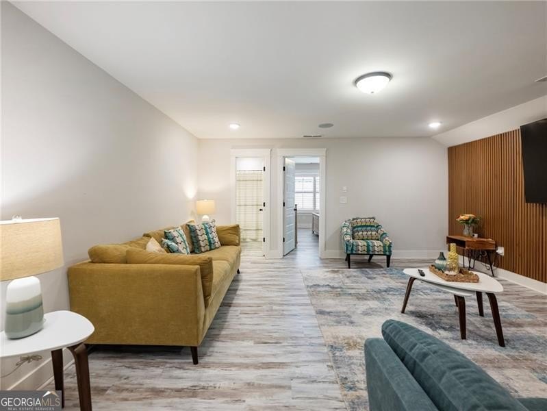 RANCH W/BONUS BEDROOM, FULL BATH, AND LIVIING/LOFT UPSTAIRS!! - photo 36