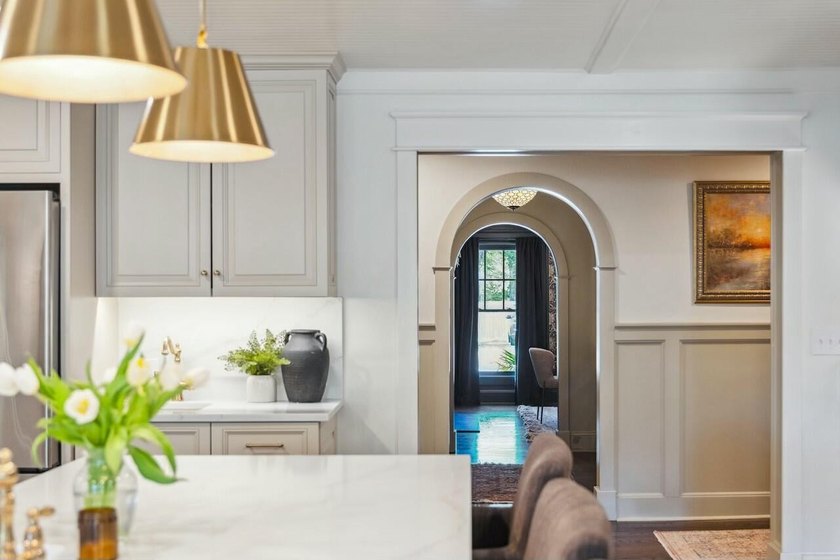Welcome to a masterpiece of modern living in the heart of Mt - photo 34