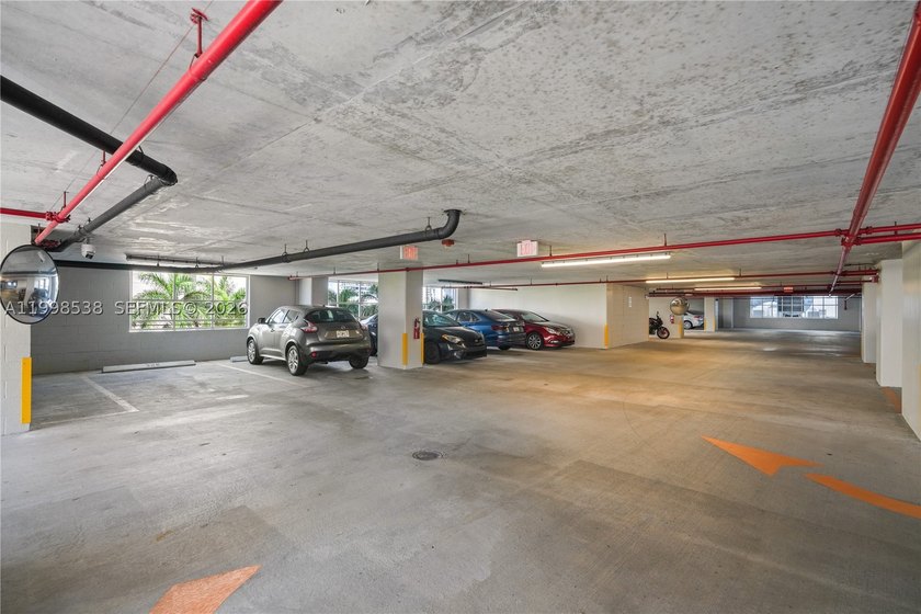Your riverfront HQ. Own 4,340 SF of bright, efficient workspace - photo 25