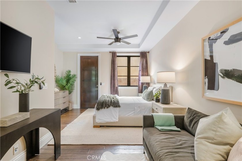 Situated upon the prestigious enclave of Gilbert Island within - photo 45