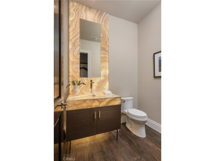 Situated upon the prestigious enclave of Gilbert Island within - photo 49