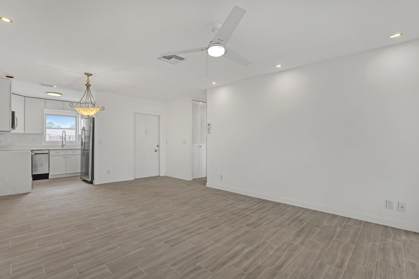 STUNNING! For the refined buyer this is A Must See!! With or - photo 10