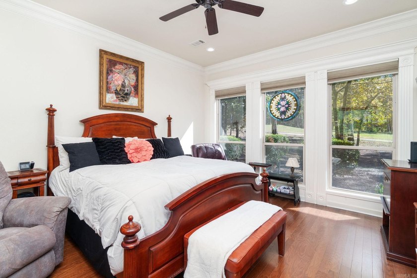 Elegant golf-course living awaits in this stunning - photo 11