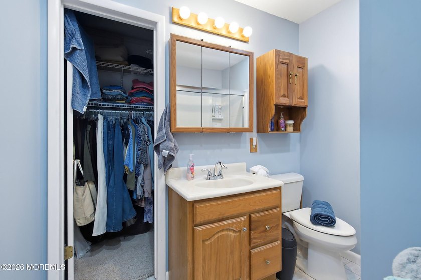 **RARE opportunity! This home is currently used as a 5-BEDROOM - photo 12