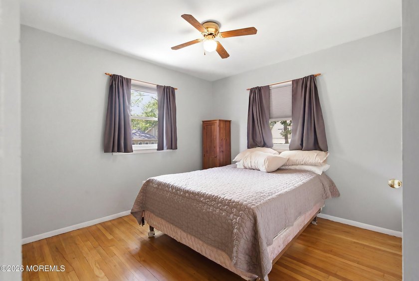 **RARE opportunity! This home is currently used as a 5-BEDROOM - photo 15