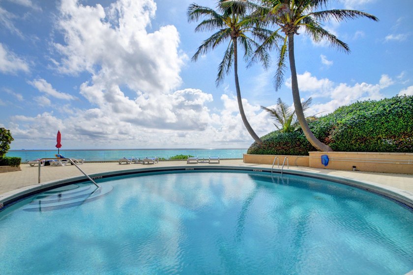If you've been looking for that affordable condo on the beach - photo 21