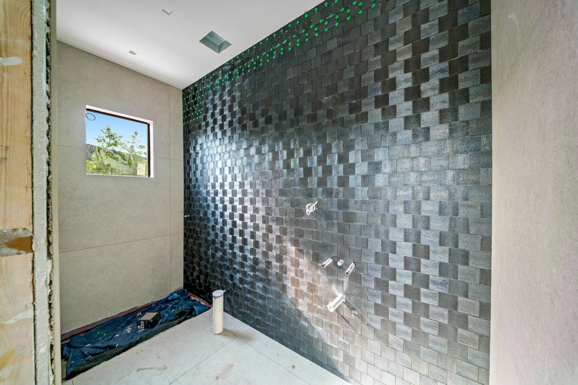 Discover the Pinnacle of Coastal Luxury with this Brand-New Home - photo 43