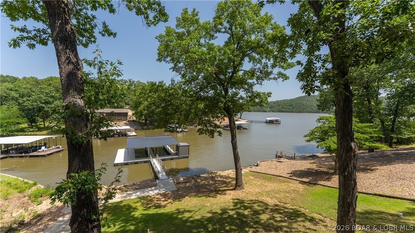 Experience Open Space Luxury lakefront living in this custom - photo 45