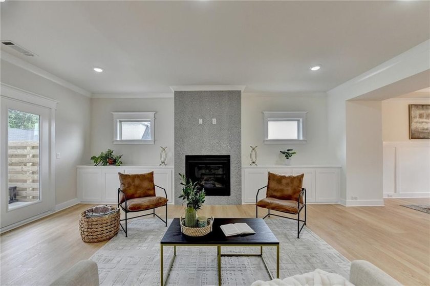 PRICED TO SELL! Priced well below market value and rarely - photo 15