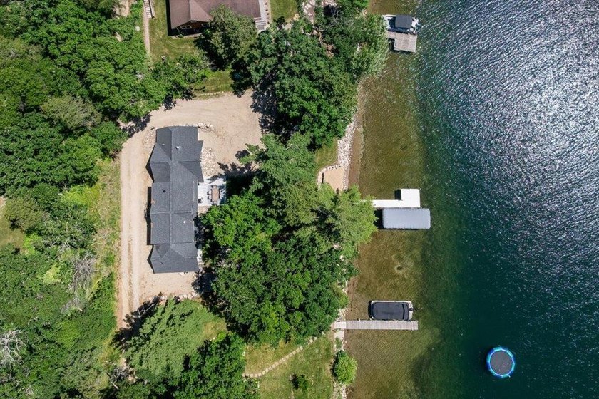 Rarely does an opportunity arise to enjoy the ultimate Lake - photo 26