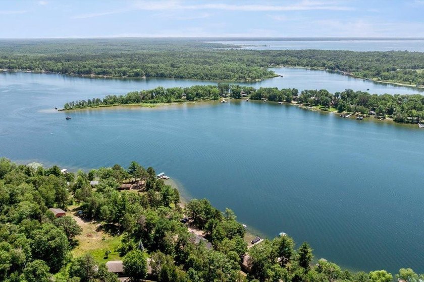 Rarely does an opportunity arise to enjoy the ultimate Lake - photo 27