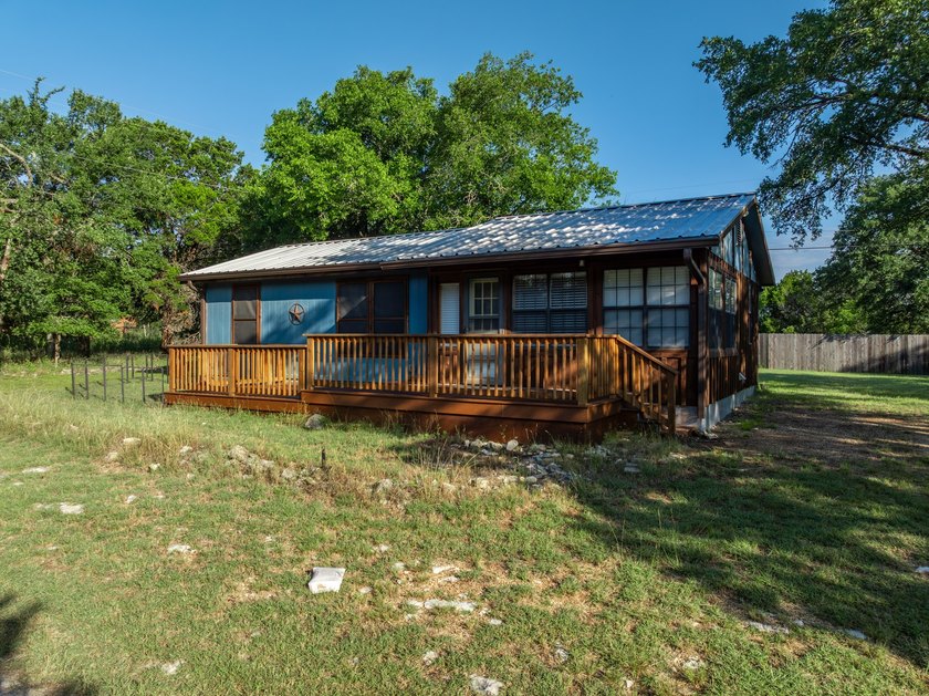 Escape to the peaceful beauty of The Canyons at Lake Whitney! - photo 4