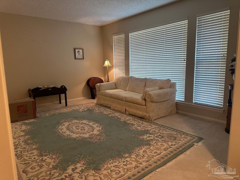 This spacious 4-bedroom, 2 bath home offers a functional layout - photo 5