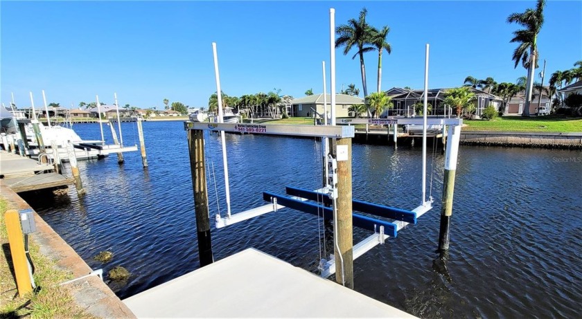PUNTA GORDA ISLES WATERFRONT - Build Your Dream!
Ready to live - photo 3