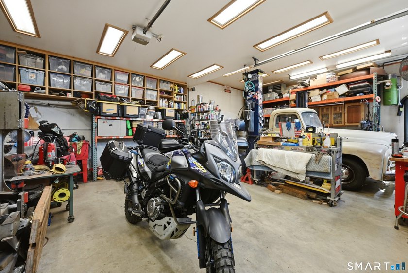 Rare opportunity to own a one-of-a-kind mountain top custom - photo 32