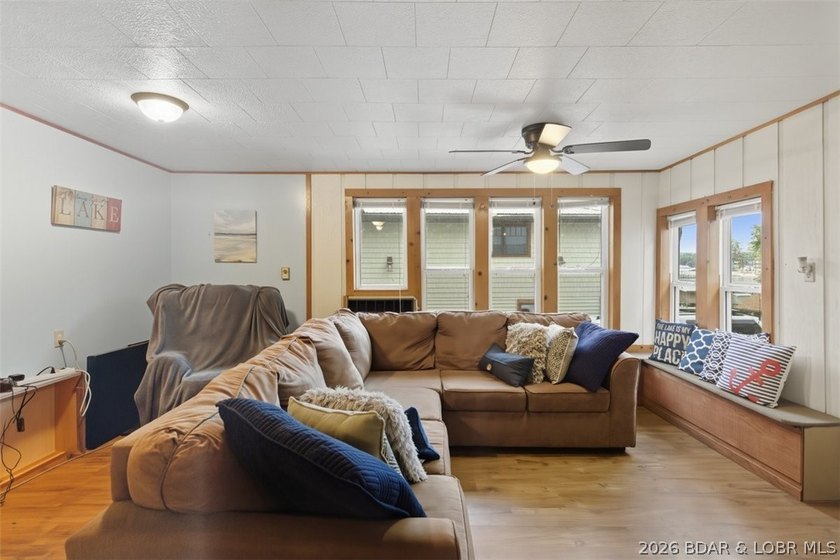 Lake living without the waterfront price! Welcome to this - photo 15