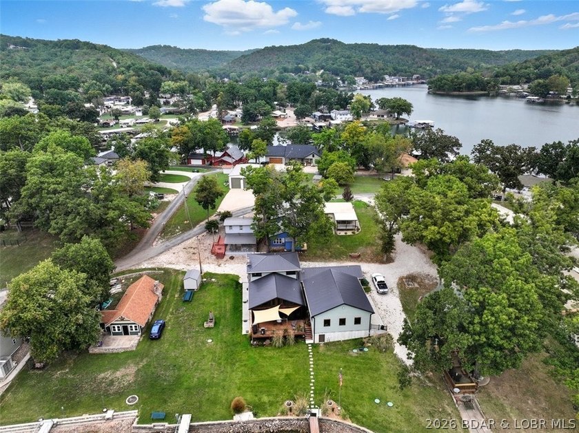 Lake living without the waterfront price! Welcome to this - photo 21