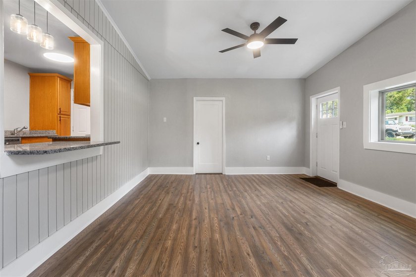 Whether you're purchasing your first home, downsizing, or simply - photo 8