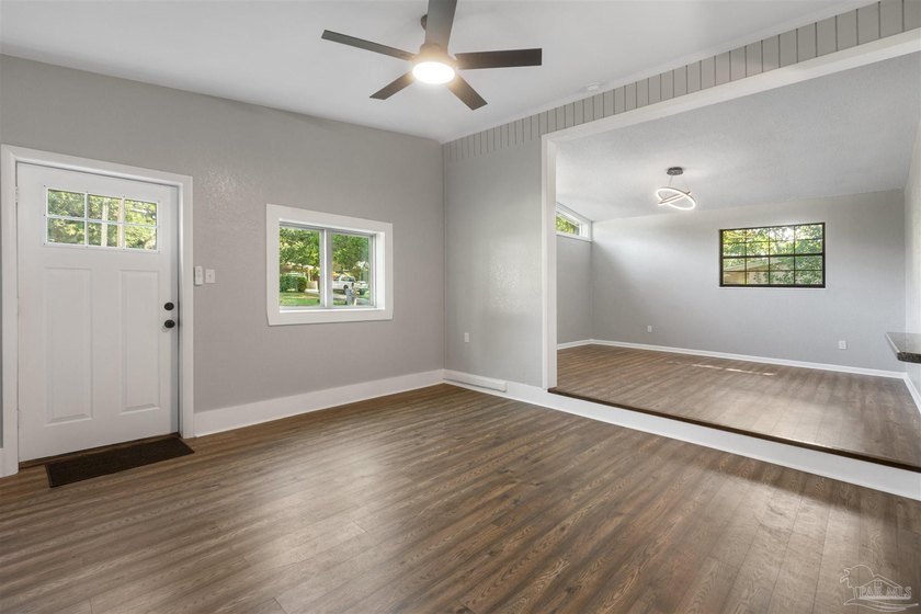 Whether you're purchasing your first home, downsizing, or simply - photo 10