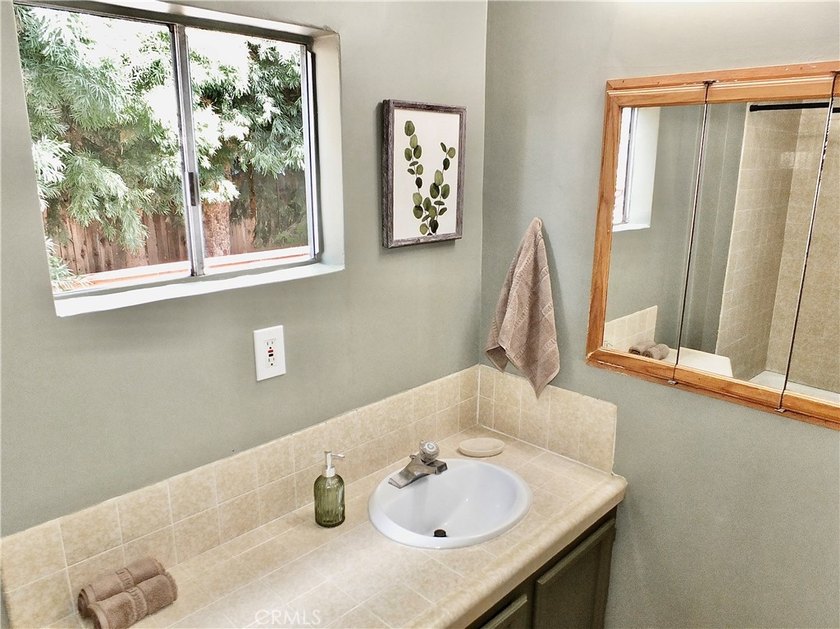 Live in the heart of Belmont Heights and own a piece of history - photo 16