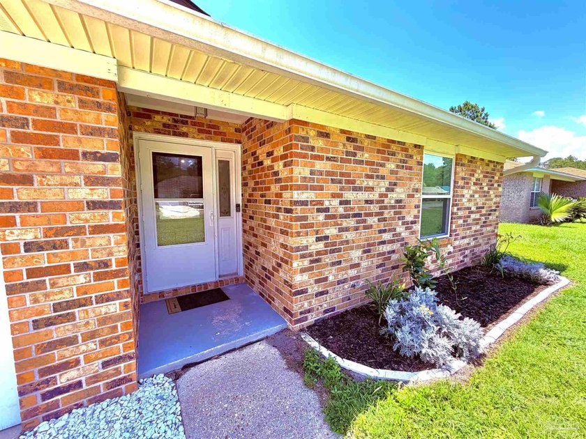 Welcome to 351 El Matador Trail! If you've been searching for a - photo 3