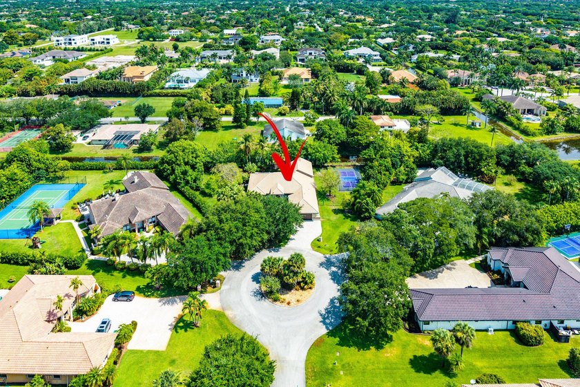 Welcome to your own private oasis. Nestled on a quiet cul-de-sac - photo 49