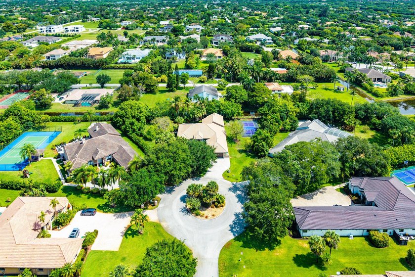 Welcome to your own private oasis. Nestled on a quiet cul-de-sac - photo 50