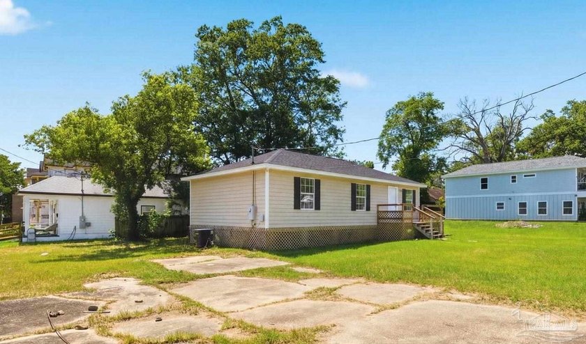 Open House Friday, July 17 from 3-5pletely remodeled from top to - photo 3
