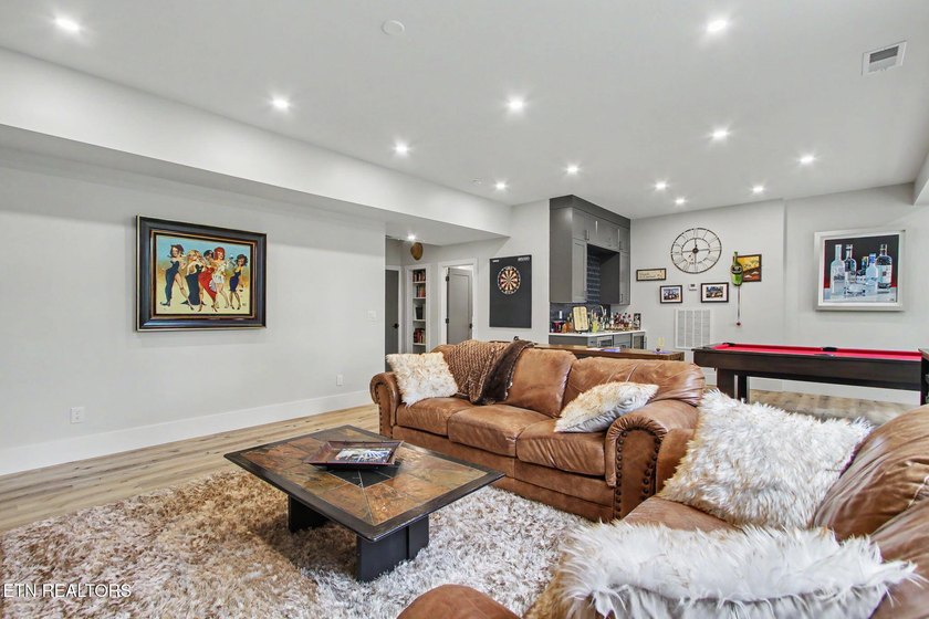 Luxury Meets Nature at 428 Ingoti Lane Nestled among mature - photo 31