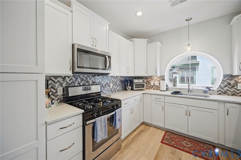 This gorgeous condo is located in one of Virginia Beach's - photo 12