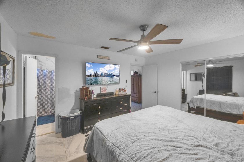 Short Sale Opportunity. This Indian River Estates Pool Home - photo 16
