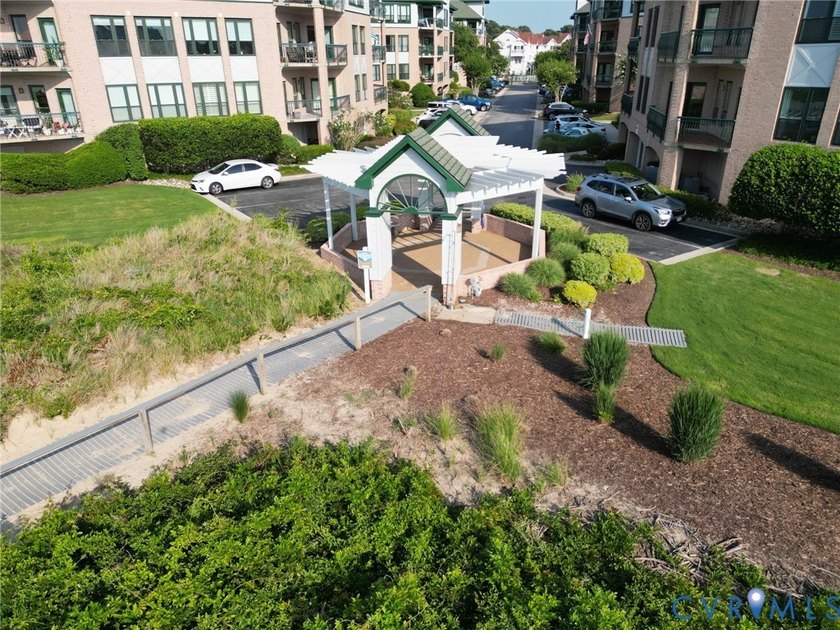 This gorgeous condo is located in one of Virginia Beach's - photo 44