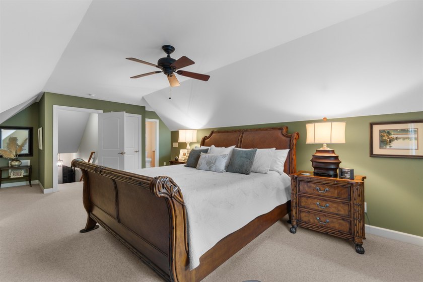 A private coastal retreat where thoughtful design, flexible - photo 33