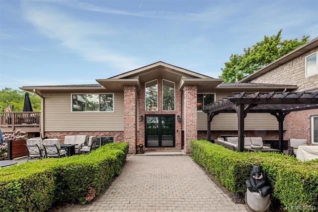 Situated in one of the most coveted waterfront settings on the - photo 41